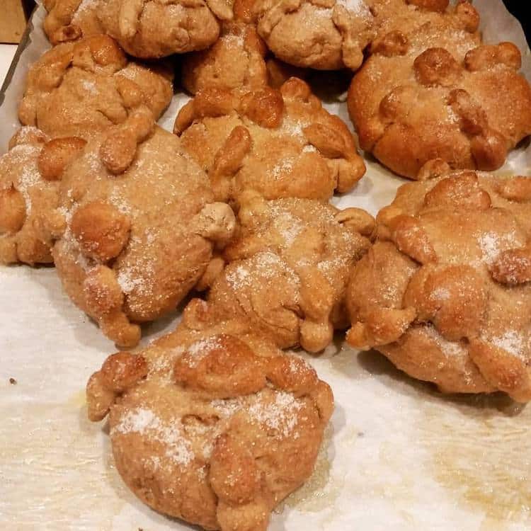 pan de muertos