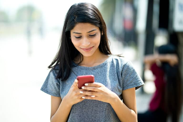 build your credit score as an immigrant like this woman with two simple steps