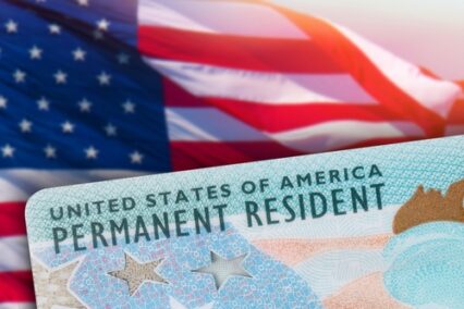 Green Card Voting Explained: Rules, Risks, and Citizenship