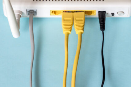 Canada’s Internet Access Programs: What’s Available, Who Qualifies, and How to Apply in 2026