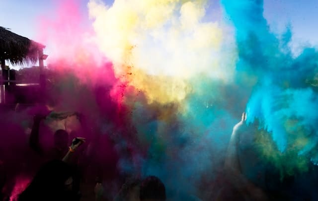 Holi, das indische Fest der Farben