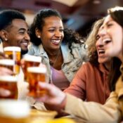 2025 Guide to the Best Expat-Friendly Groups Around the World