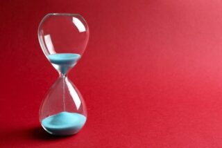 How Long Does a Wire Transfer Take? Remitly