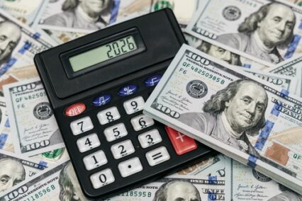 What Is Annual Income? (Gross vs. Net) + How to Calculate It for US Forms