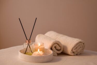 Tipping Etiquette: How Much to Tip Massage Therapist- Beyond Borders