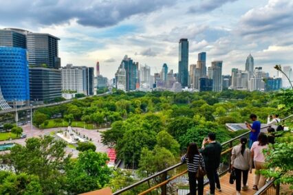 A viewpoint connecting Dusit Arun and Lumphini Parks, Dusit Central Park, the largest sky garden in Thailand.