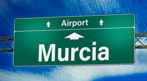 Road sign indicating direction to the city of Murcia.