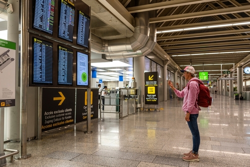 photo of the woman in the Mallorca airport, Spain