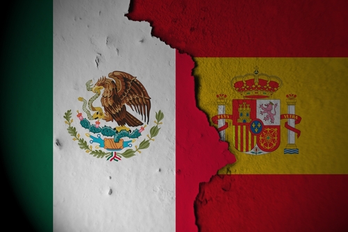 Flags of Mexico and Spain