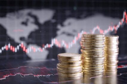 Monedas más baratas del mundo: lista 2026 y causas (sin mitos)