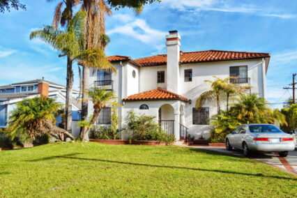 Beautiful homes and estates in Los Angeles, CA.