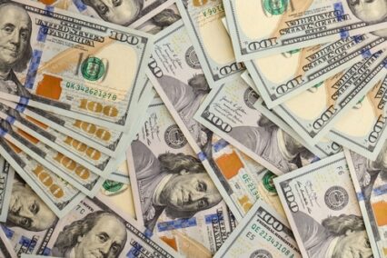 Países que usan dólares (USD) en 2026: dónde es moneda oficial y  dónde se usa junto a la moneda local