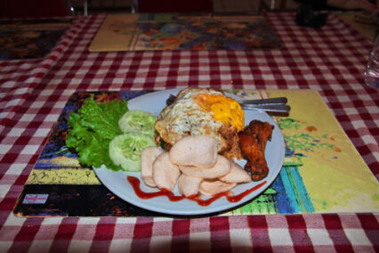When Do People Eat in Papua New Guinea?