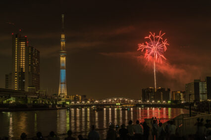 隅田川花火大会2026年：日程・見どころ・観覧スポット完全ガイド