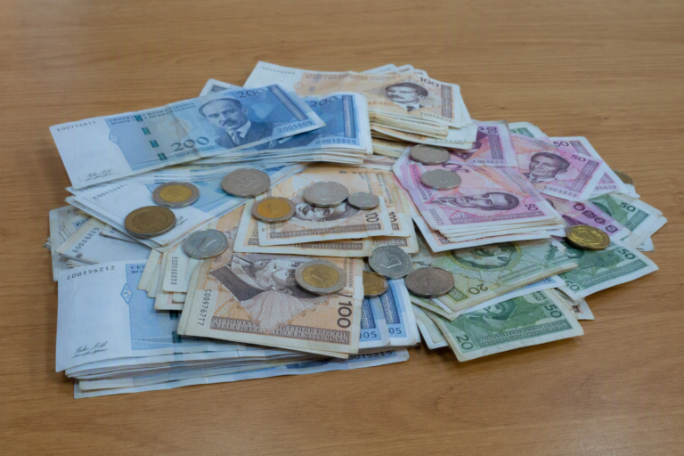 Comment S’écrit Le Symbole De La Monnaie Mark Convertible Bosniaque ?