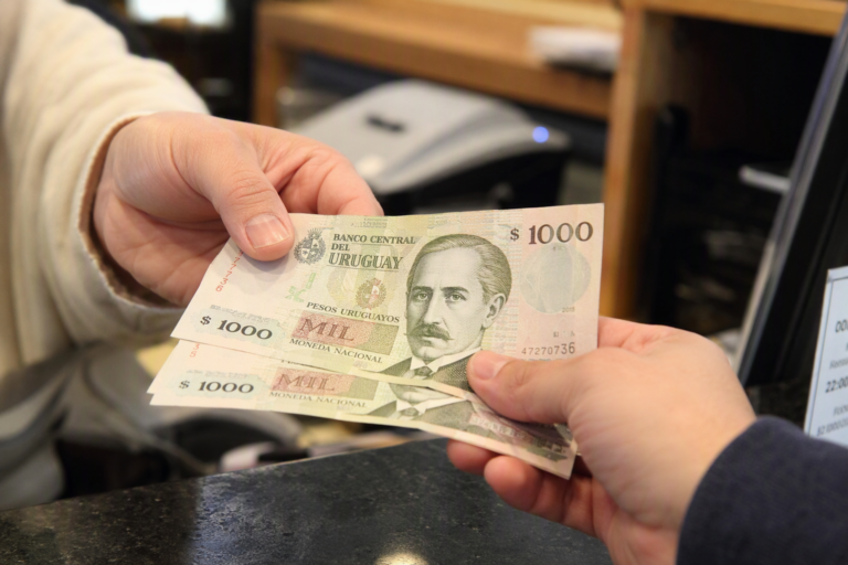 ¿Qué Significa El Símbolo De Peso Uruguayo?
