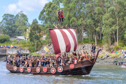 Romería Vikinga de Catoira 2026: el desembarco normando en la ría de Arousa