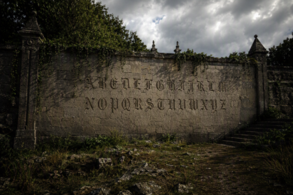 The Gothic Alphabet: A Practical Guide for the UK