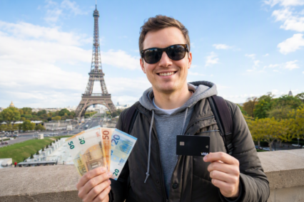 Cash or Card in France: A Canadian’s Guide to Paying