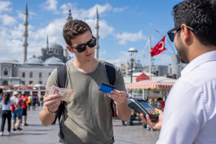 Turkey on a Trip: Should You Pay Cash or Card?