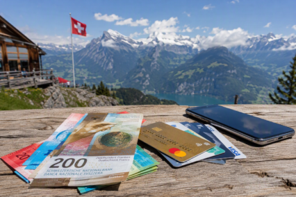 Switzerland Spending: Balancing Cash and Card