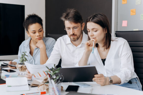colleagues collaborating